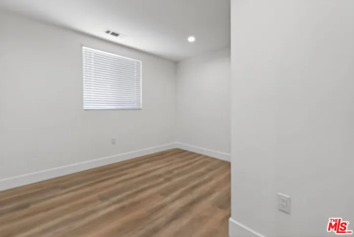 678 E 45th Street, Los Angeles, California 90011