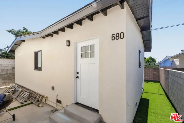 678 E 45th Street, Los Angeles, California 90011