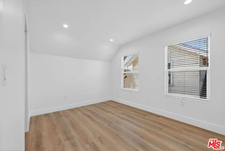 678 E 45th Street, Los Angeles, California 90011