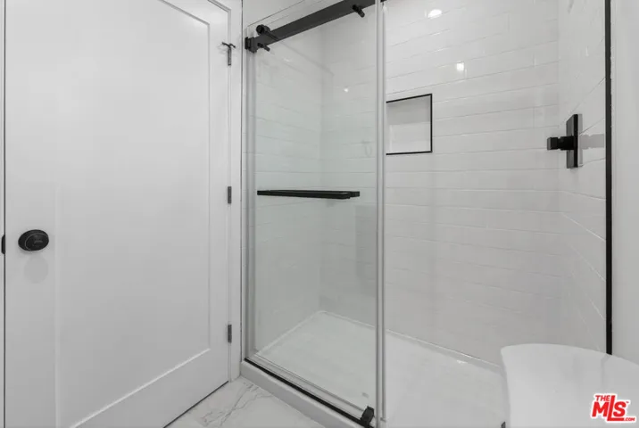 678 E 45th Street, Los Angeles, California 90011