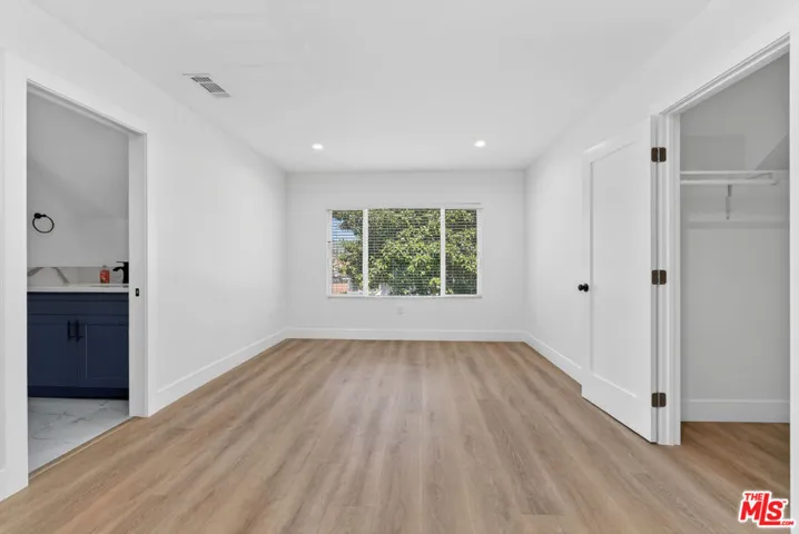 678 E 45th Street, Los Angeles, California 90011
