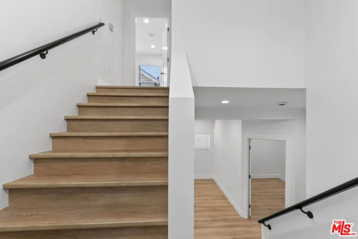 678 E 45th Street, Los Angeles, California 90011