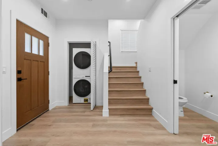 678 E 45th Street, Los Angeles, California 90011