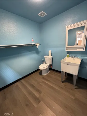26502 Ruether Avenue 116, Santa Clarita, California 91350