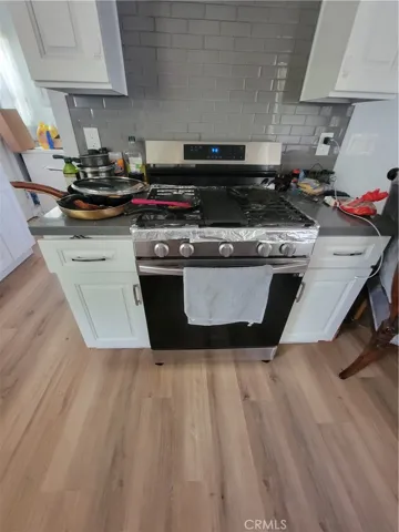 7024 Balcom, Reseda, California 91335