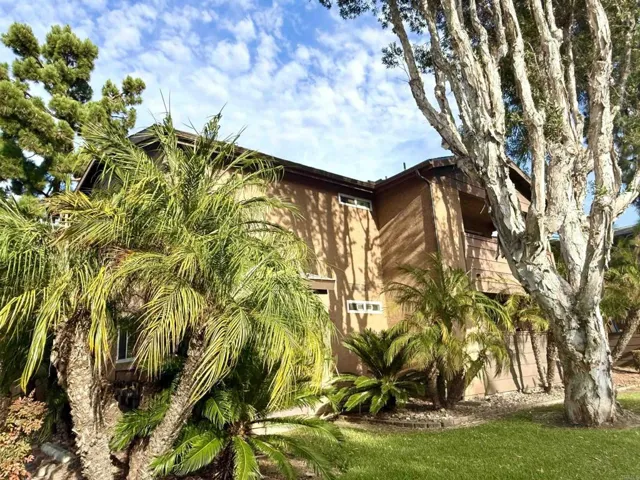 502 Calle Montecito 18, Oceanside, California 92057