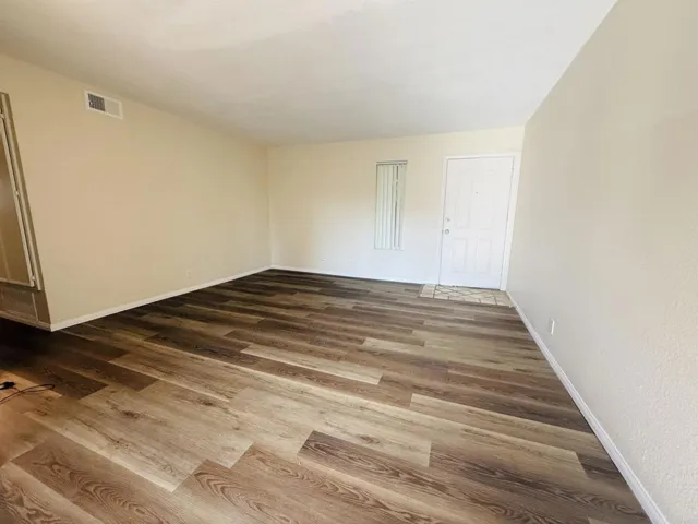 502 Calle Montecito 18, Oceanside, California 92057