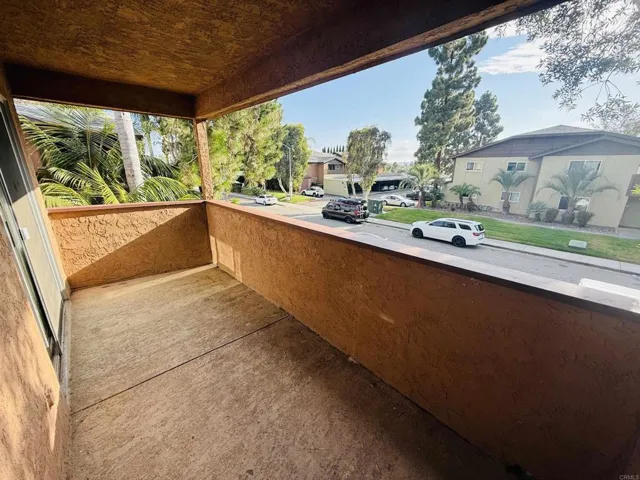 502 Calle Montecito 18, Oceanside, California 92057