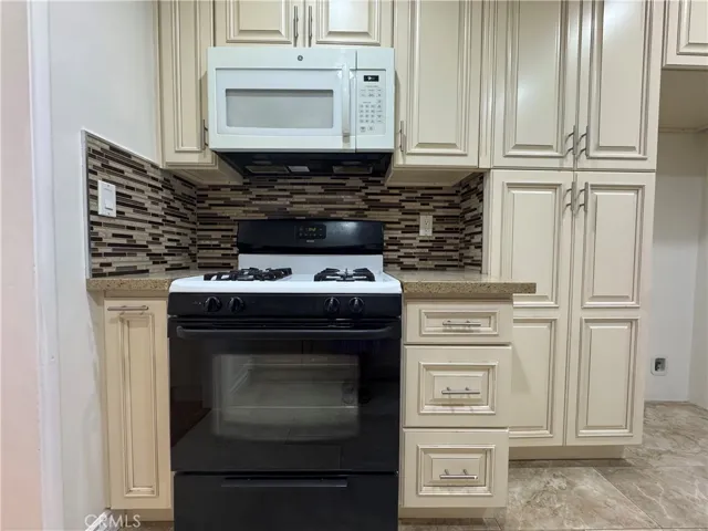 7701 Wilkinson, North Hollywood, California 91605