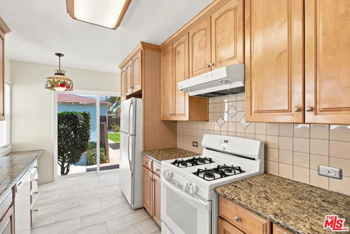 801 W Columbia Street, Long Beach, California 90806
