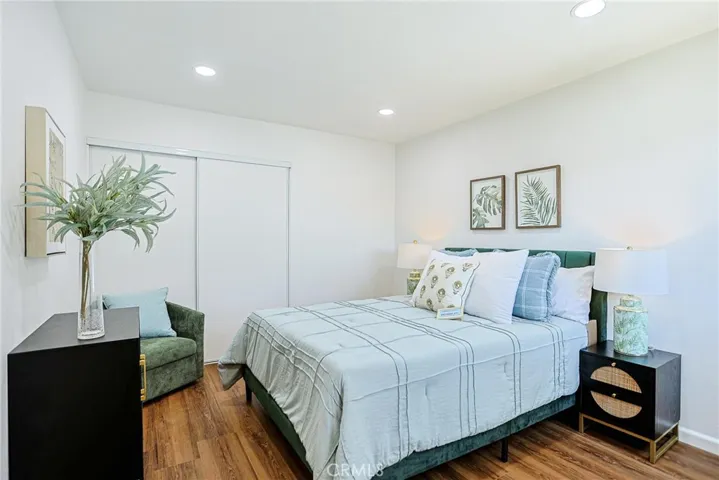 8 Fuchsia, Irvine, California 92604