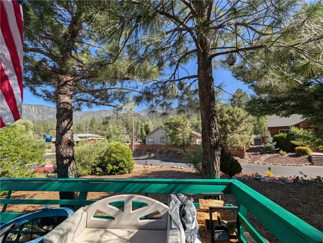 16505 Oakwood Way, Pine Mountain Club, California 93222