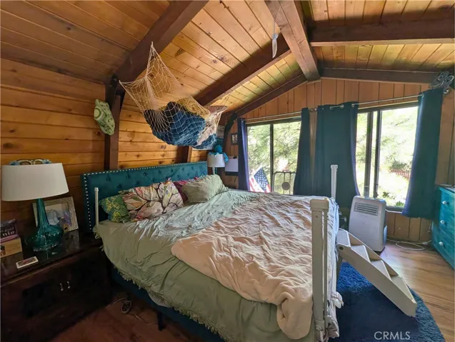16505 Oakwood Way, Pine Mountain Club, California 93222