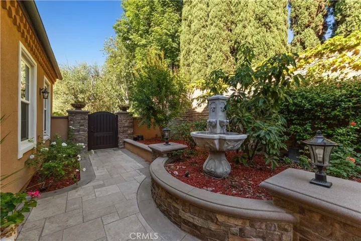 2 Conifer, Irvine, California 92620