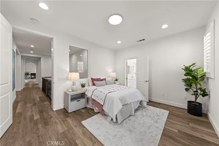 2 Conifer, Irvine, California 92620