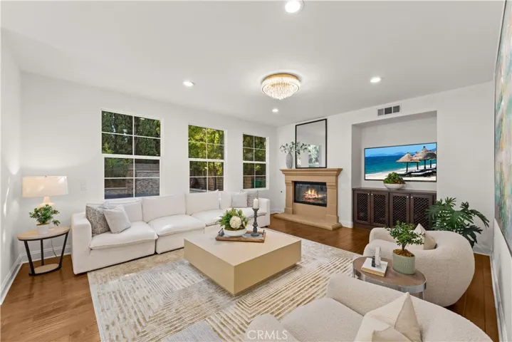 2 Conifer, Irvine, California 92620