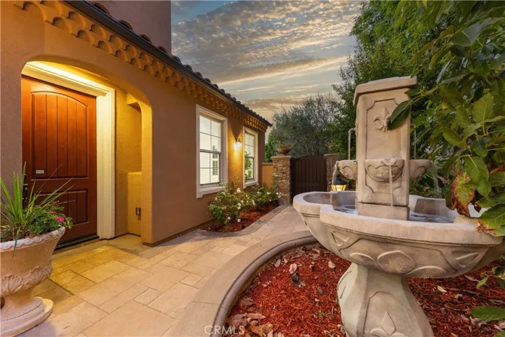 2 Conifer, Irvine, California 92620