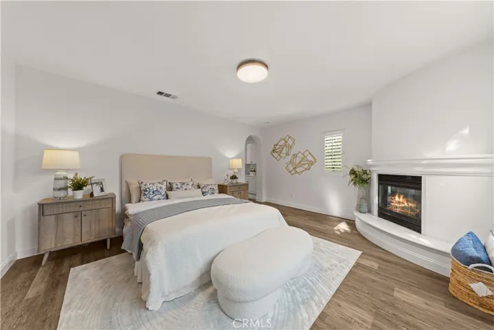 2 Conifer, Irvine, California 92620