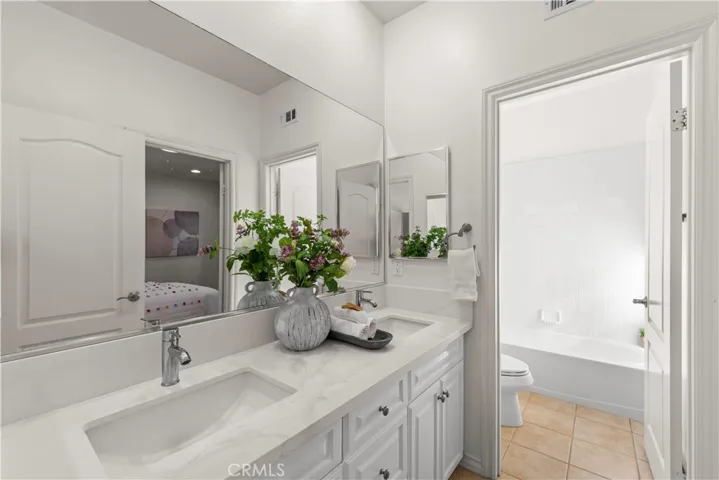 2 Conifer, Irvine, California 92620