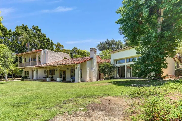 16722 Via Lago Azul, Rancho Santa Fe, California 92067