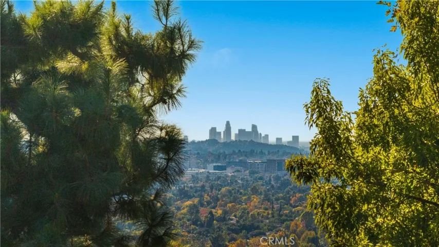 1701 Country Lane, Pasadena, California 91107