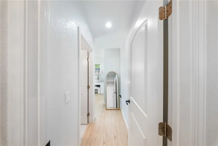 914 W Cambridge Avenue, Fresno, California 93705