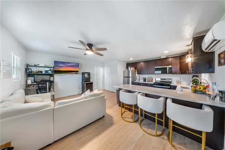 914 W Cambridge Avenue, Fresno, California 93705