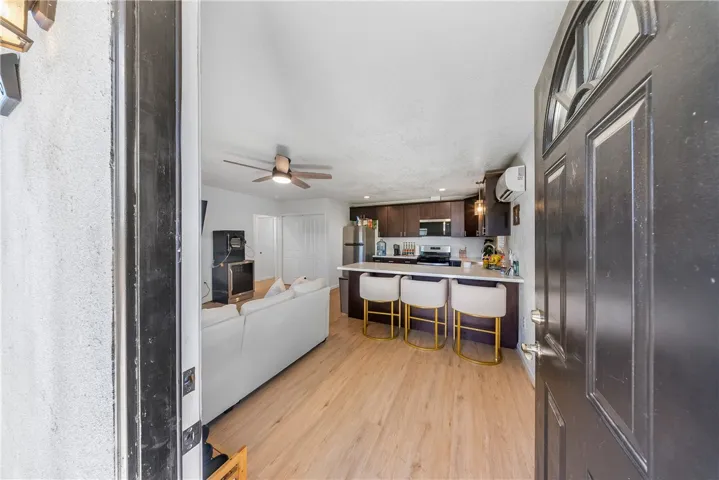 914 W Cambridge Avenue, Fresno, California 93705