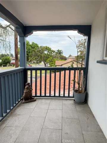 5703 Golden West, Temple City, California 91780