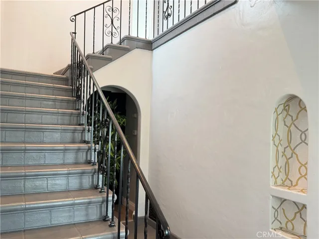 5703 Golden West, Temple City, California 91780