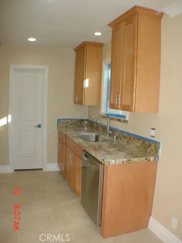 1631 Spreckels Lane, Redondo Beach, California 90278