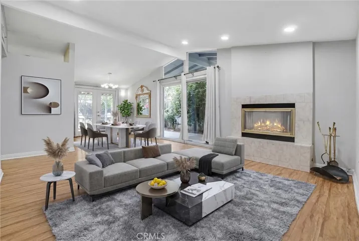 20510 Hamlin St, Winnetka, California 91306