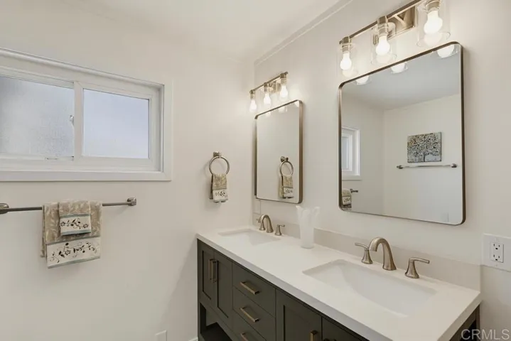 4266 Morrell, San Diego, California 92109