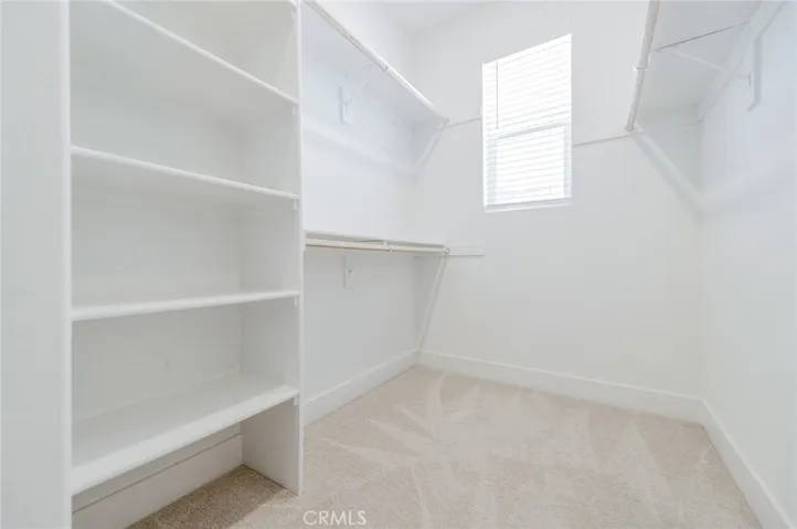 walk in closet