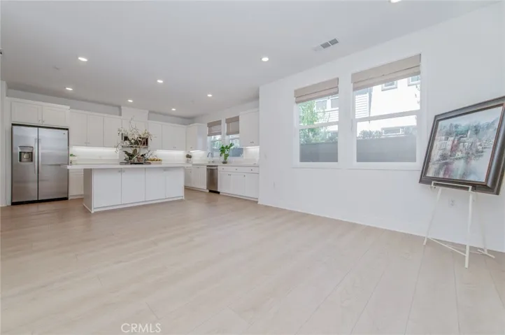 family room 2