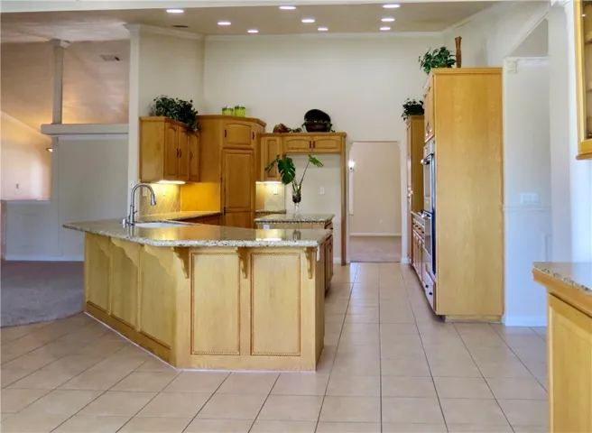 7445 El Manor, Hesperia, California 92344