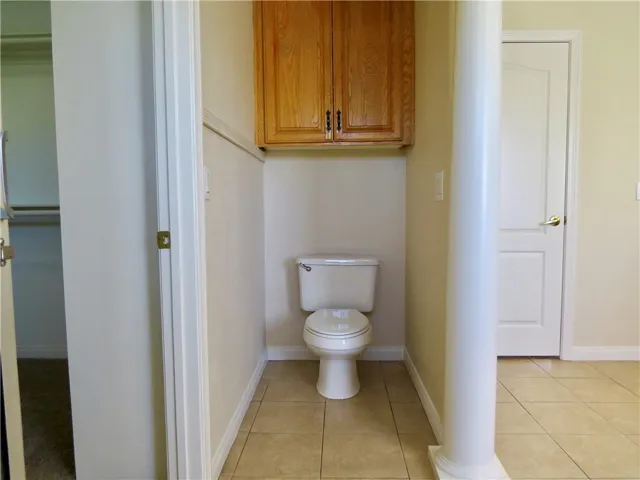 7445 El Manor, Hesperia, California 92344