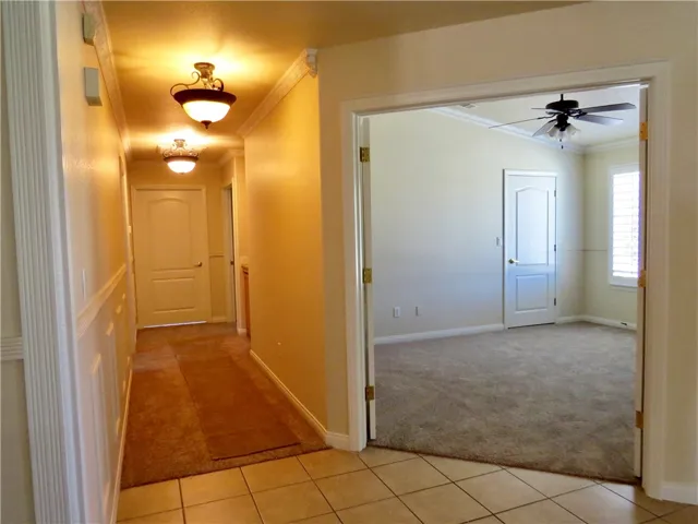 7445 El Manor, Hesperia, California 92344