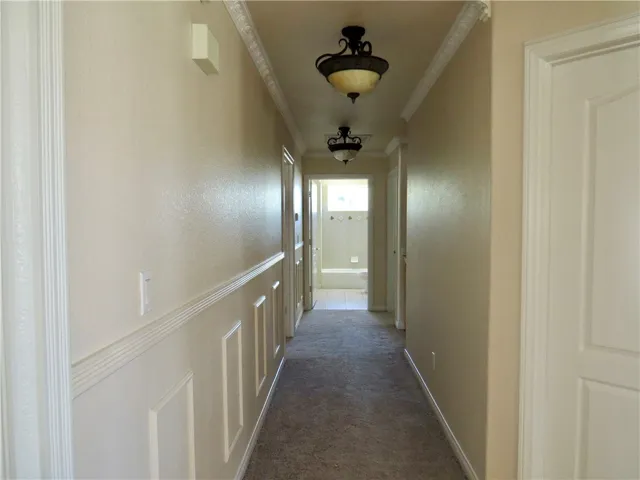 7445 El Manor, Hesperia, California 92344