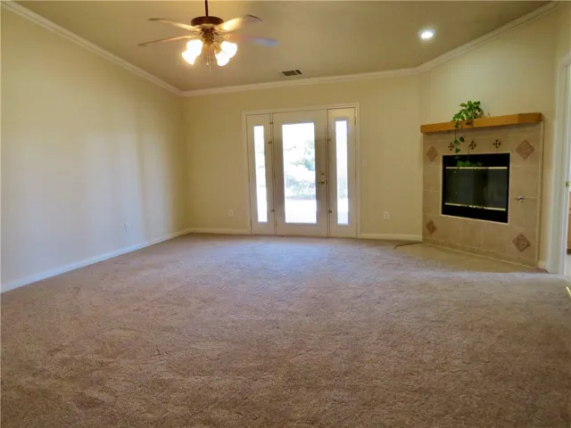 7445 El Manor, Hesperia, California 92344