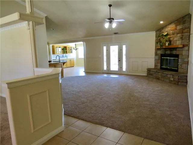 7445 El Manor, Hesperia, California 92344