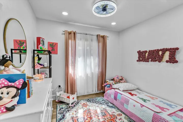 9861 Bon Vue Drive, El Cajon, California 92021