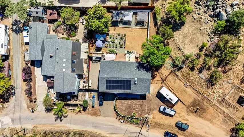 9861 Bon Vue Drive, El Cajon, California 92021