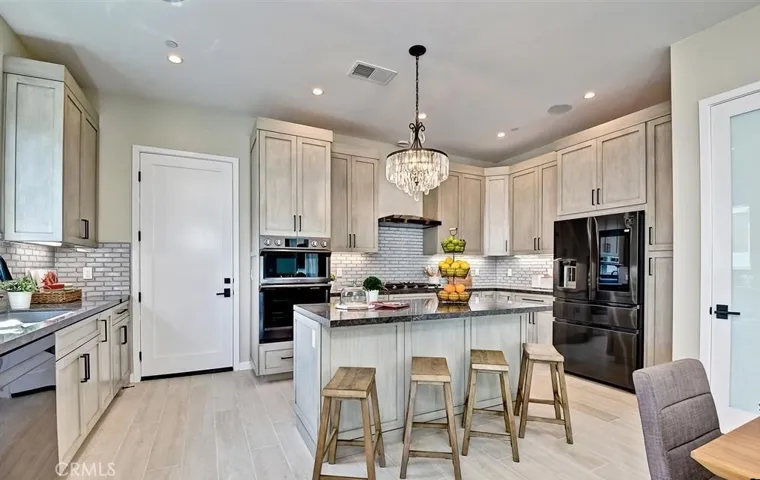 187 Daisy, Imperial Beach, California 91932