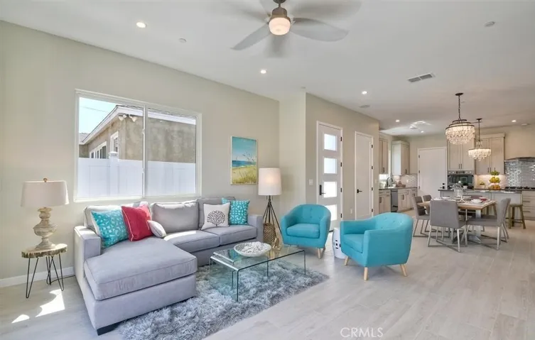 187 Daisy, Imperial Beach, California 91932