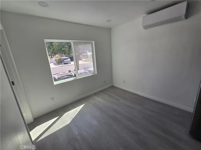 15721 Lake Ridge Road B, Lake Elsinore, California 92530