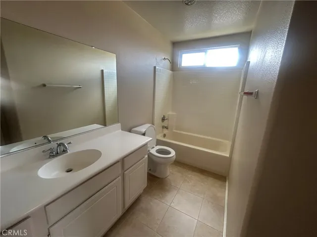 1531 Preston, Perris, California 92571