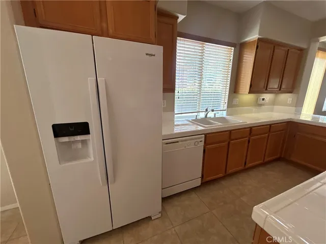 1531 Preston, Perris, California 92571