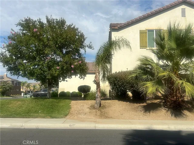 1531 Preston, Perris, California 92571