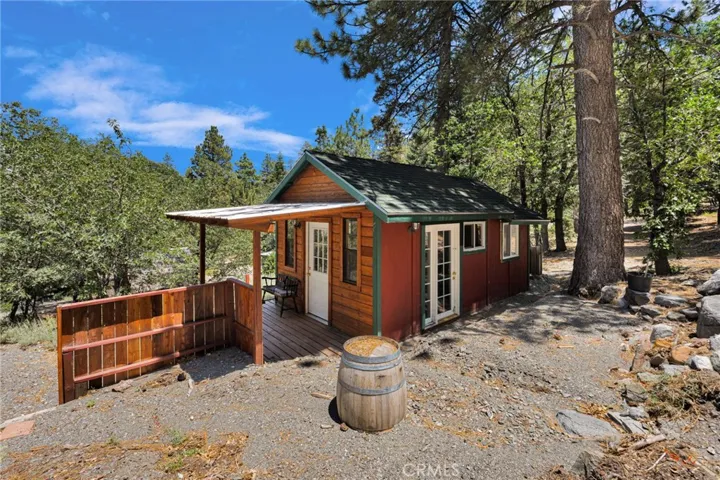 Outdoor Guest Room